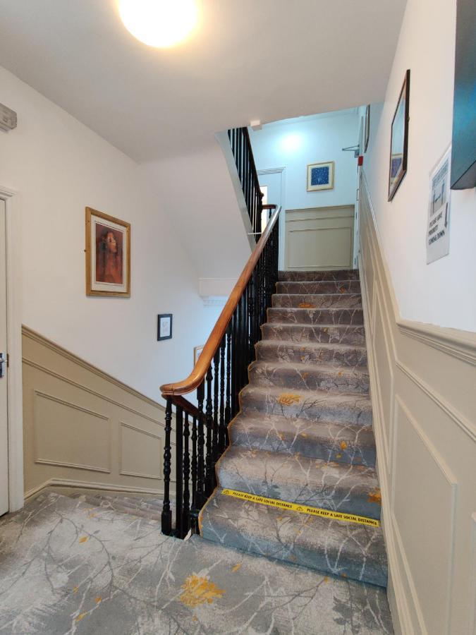 Blue Bells Hotel London Luaran gambar