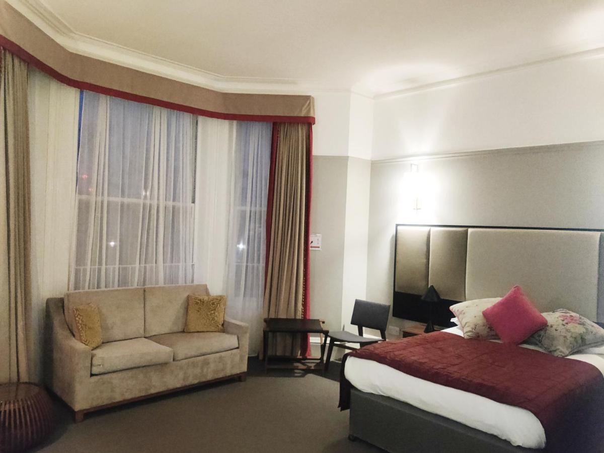 Blue Bells Hotel London Luaran gambar