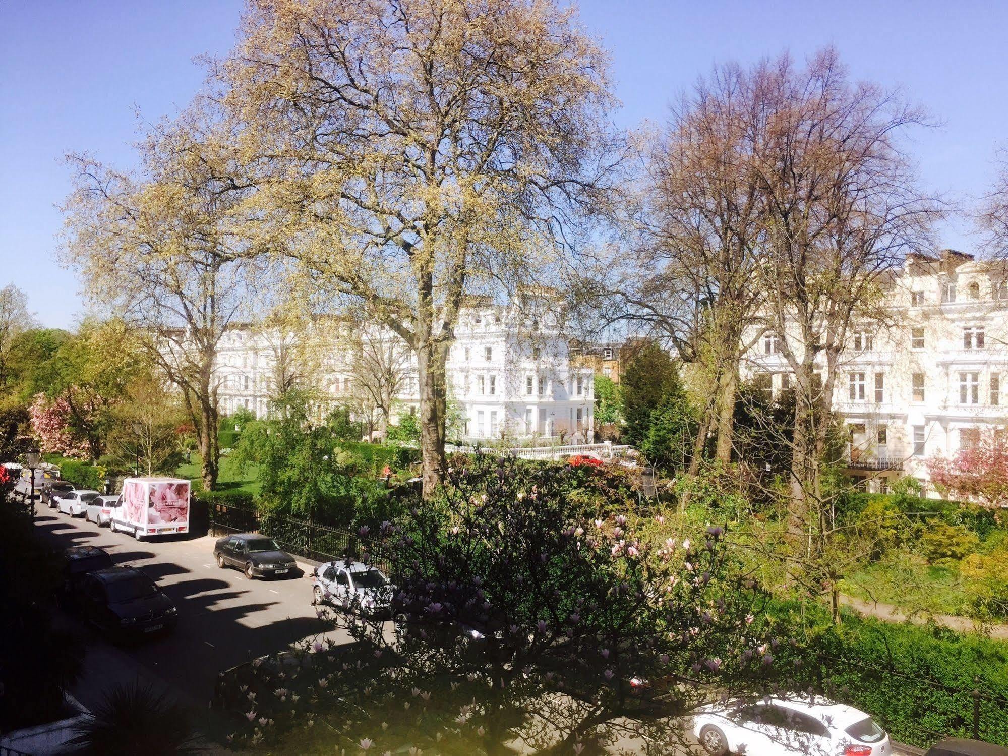 Blue Bells Hotel London Luaran gambar